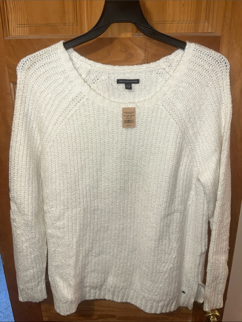 American Eagle Outfitters White Crewneck Knit Sweater